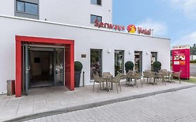 Serways Hotel Weiskirchen Nord